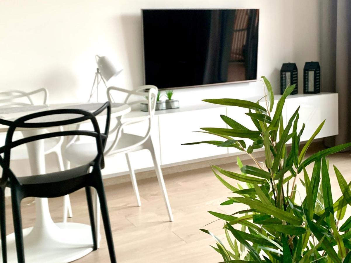 Apartamenty Sunrise Kolobrzeg Podczele Exteriör bild