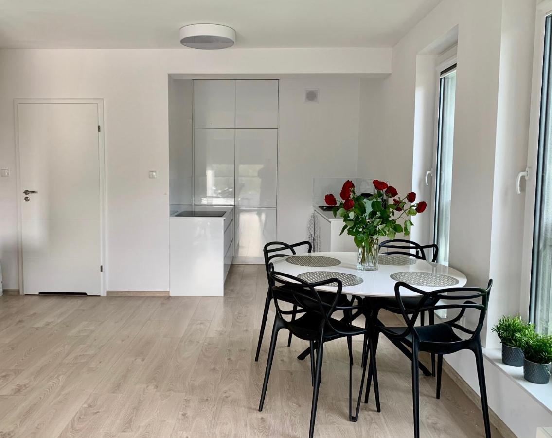 Apartamenty Sunrise Kolobrzeg Podczele Exteriör bild